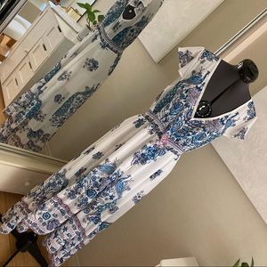 Flowy summer maxi dress in white, blue & lavender